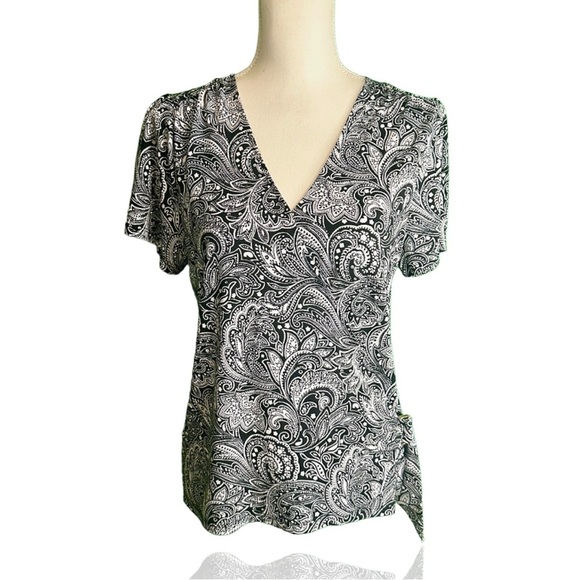 MICHAEL Michael Kors Black & White Paisley Print Faux Wrap Top W/ Buckle Detail - Picture 1 of 11